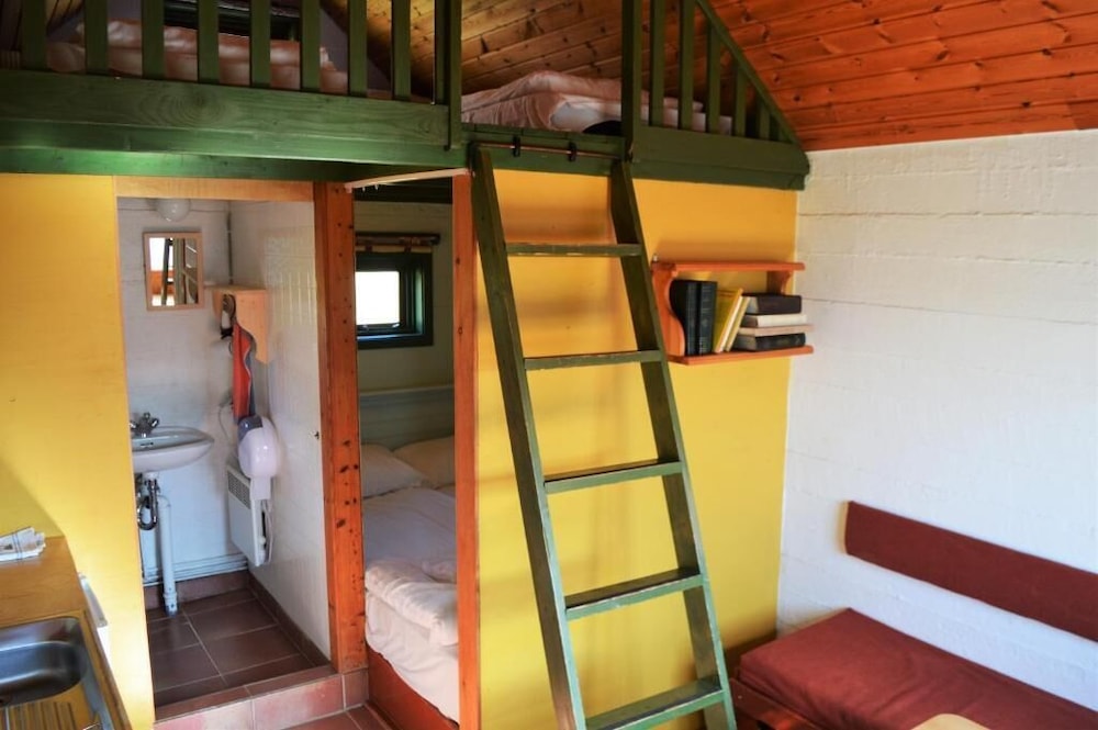 Berunes HI Hostel view 5