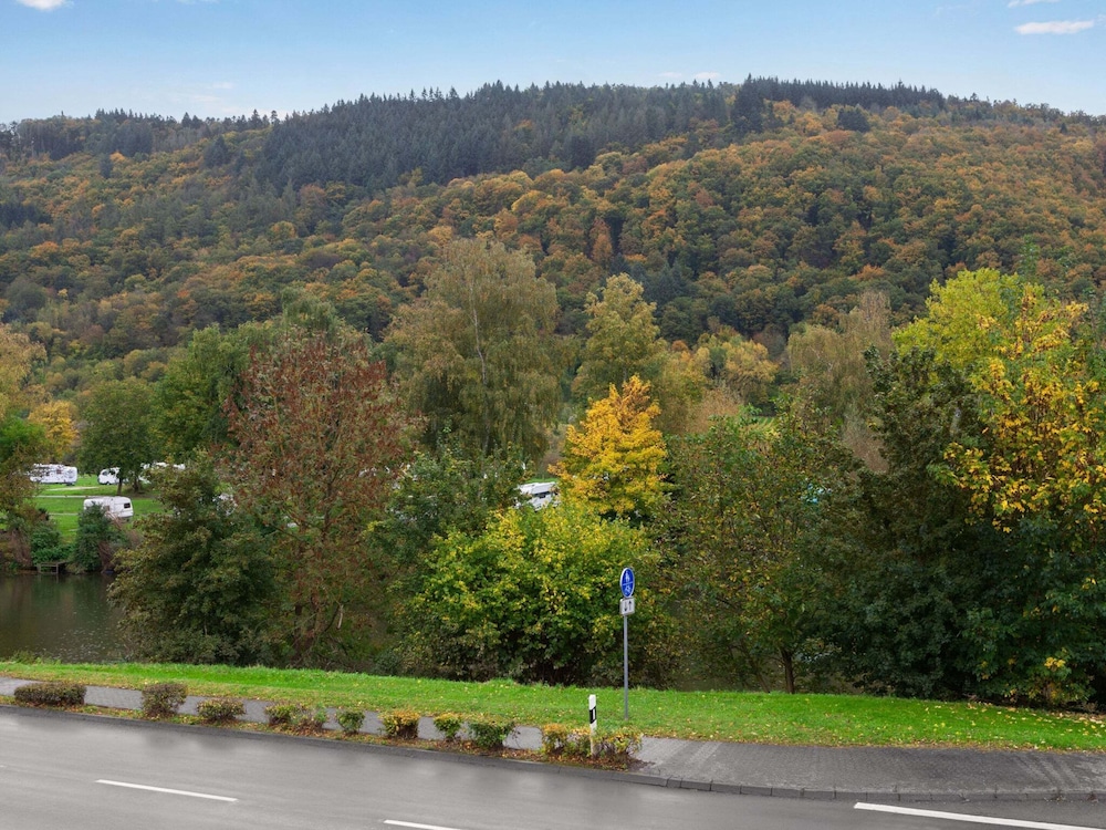 Moselle Riverside Escape