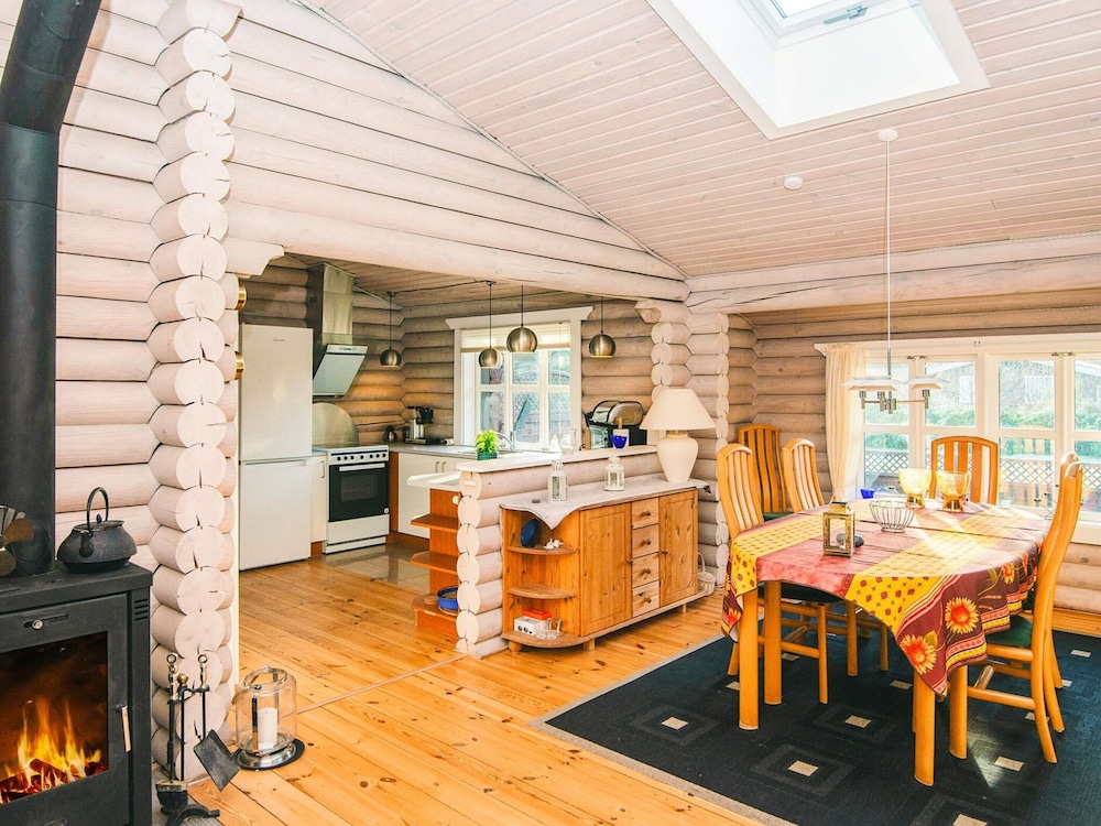 4 Star Holiday Home in Farvang