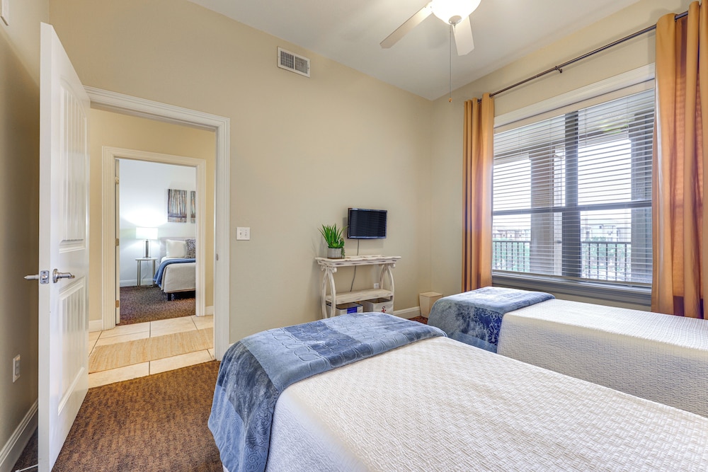Lake LBJ Condo w/ Private Balcony, Lake Views - Property Image 24