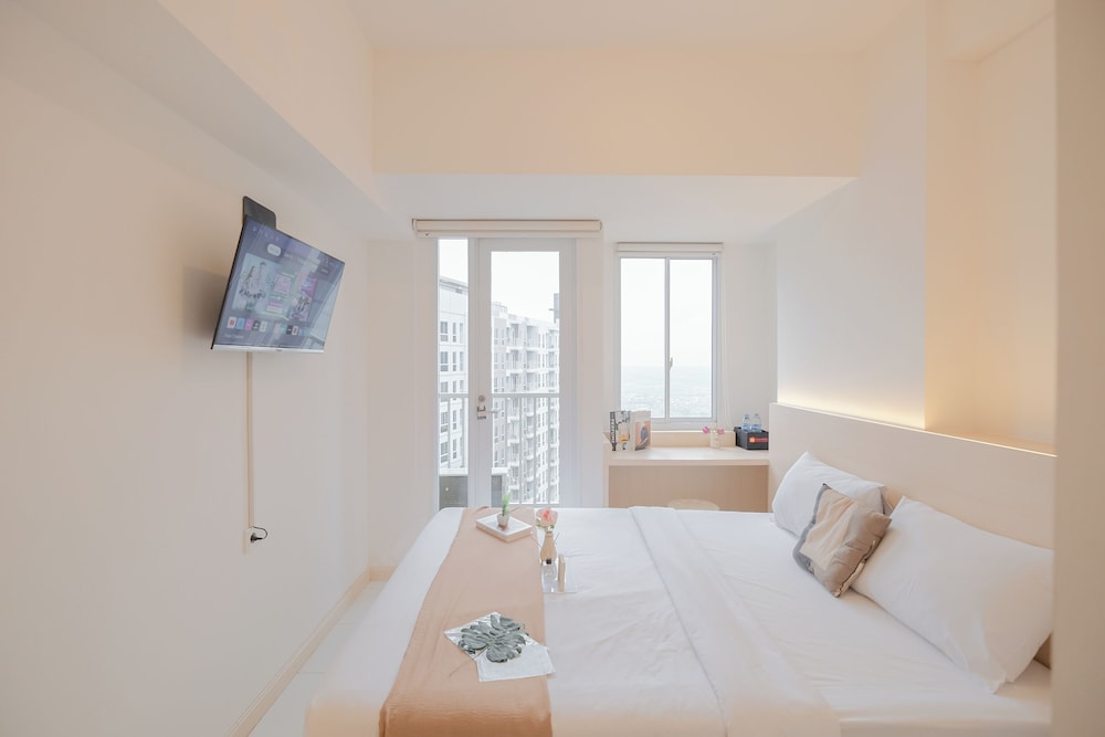 Compact And Homey Studio At Tokyo Riverside Pik 2 Apartment