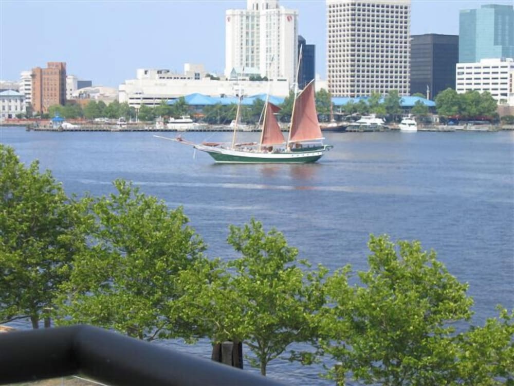 National at Harbor Tower Portsmouth