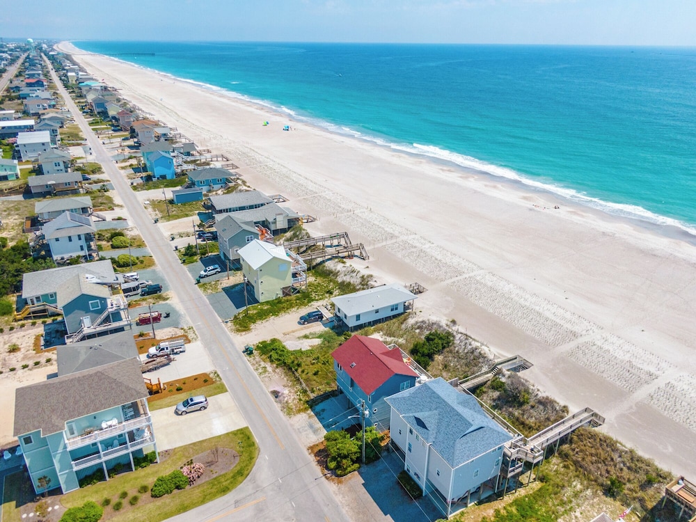 The Beachcomber by Topsail Realty