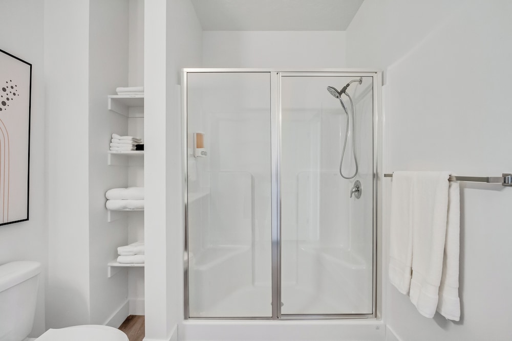 The Heights by Cloud Dream Homes