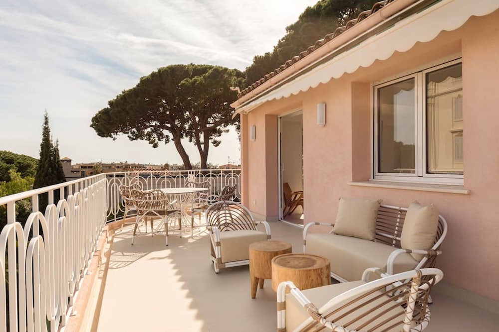 Carla Rosa 10 Luxueux Appartement Piscine -2 BDR