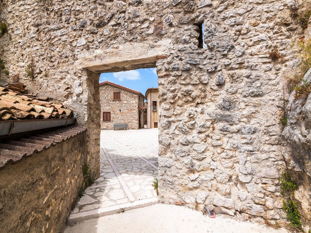 Photo 21
