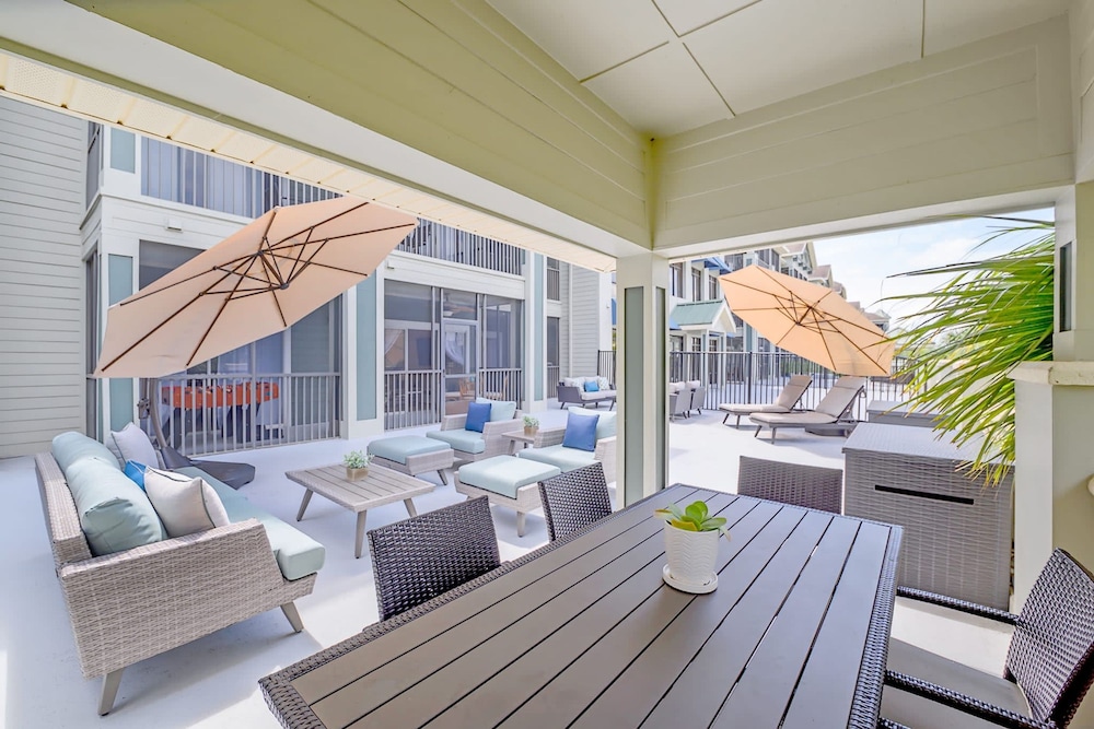 Upstay - Disney Themed Apartment w Luxury Patio