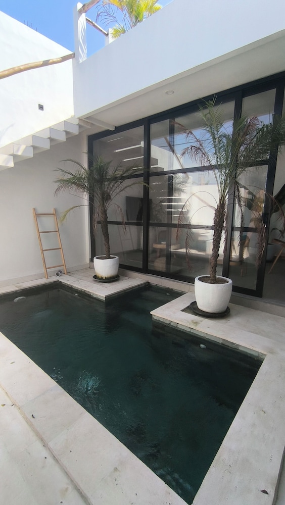 Enaya Villa by Betterplace