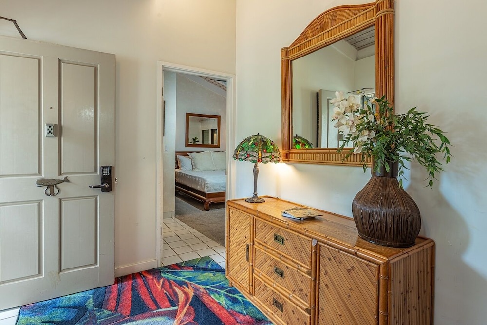 Wailea Ekolu 1608 1 Bedroom Condo