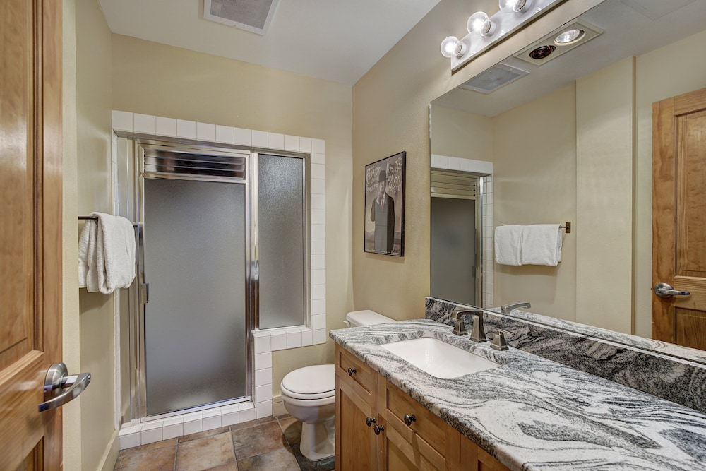 Fantastic Mountain Home Near Ski Lifts 3 Bedroom Condo