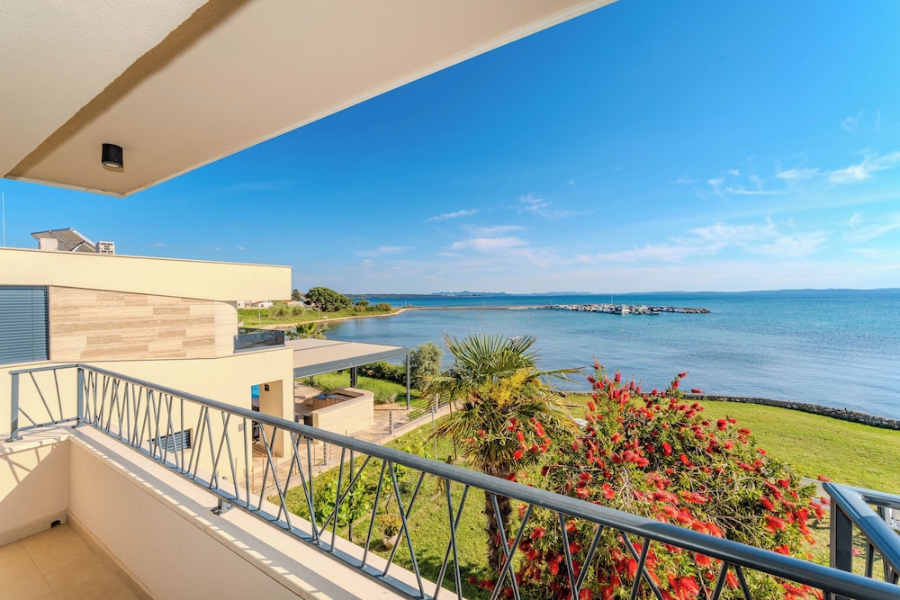 Apartments Batela