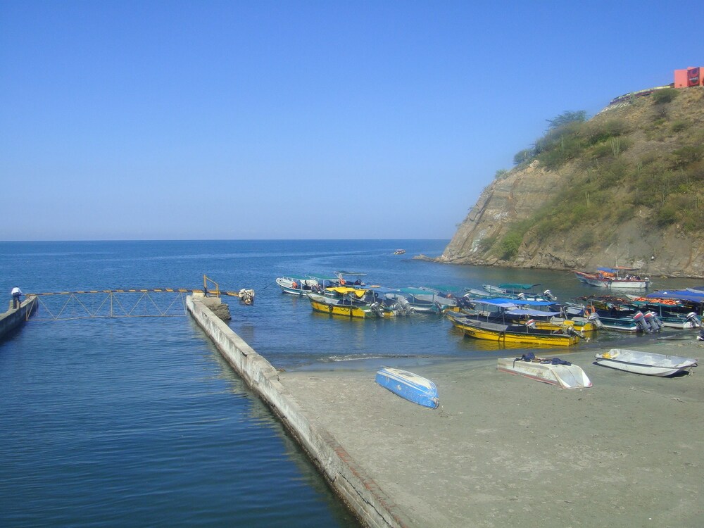 Apartamentos Santa Marta Rodadero 01