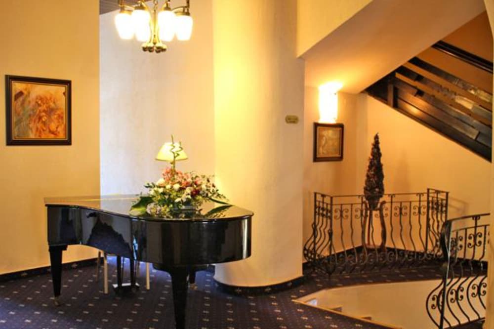 Alpin Aparthotel 2302