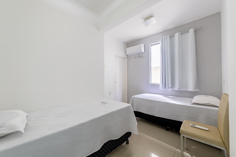 Casa 4 Suites-Com Piscina-137M
