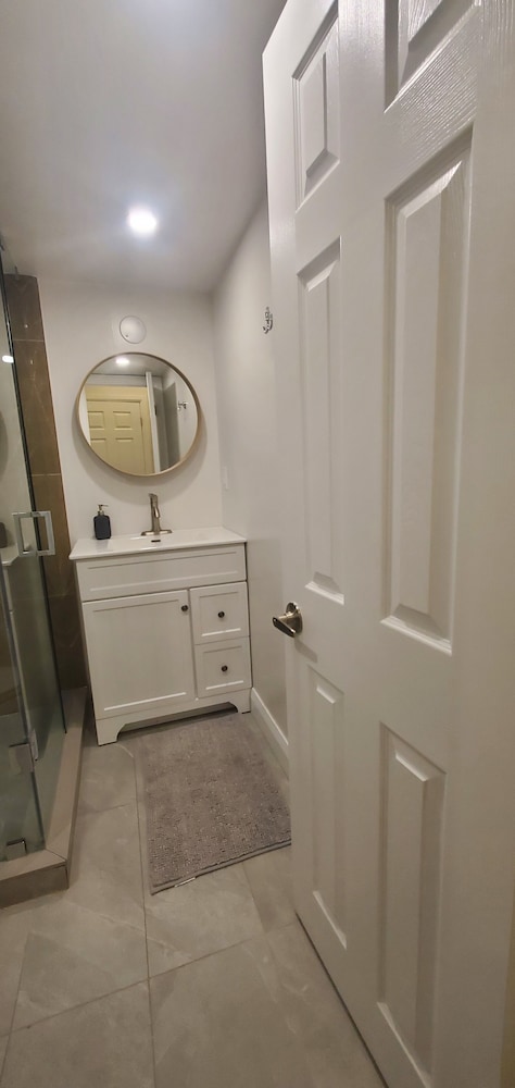 Downtown Easy Stay - Image 2