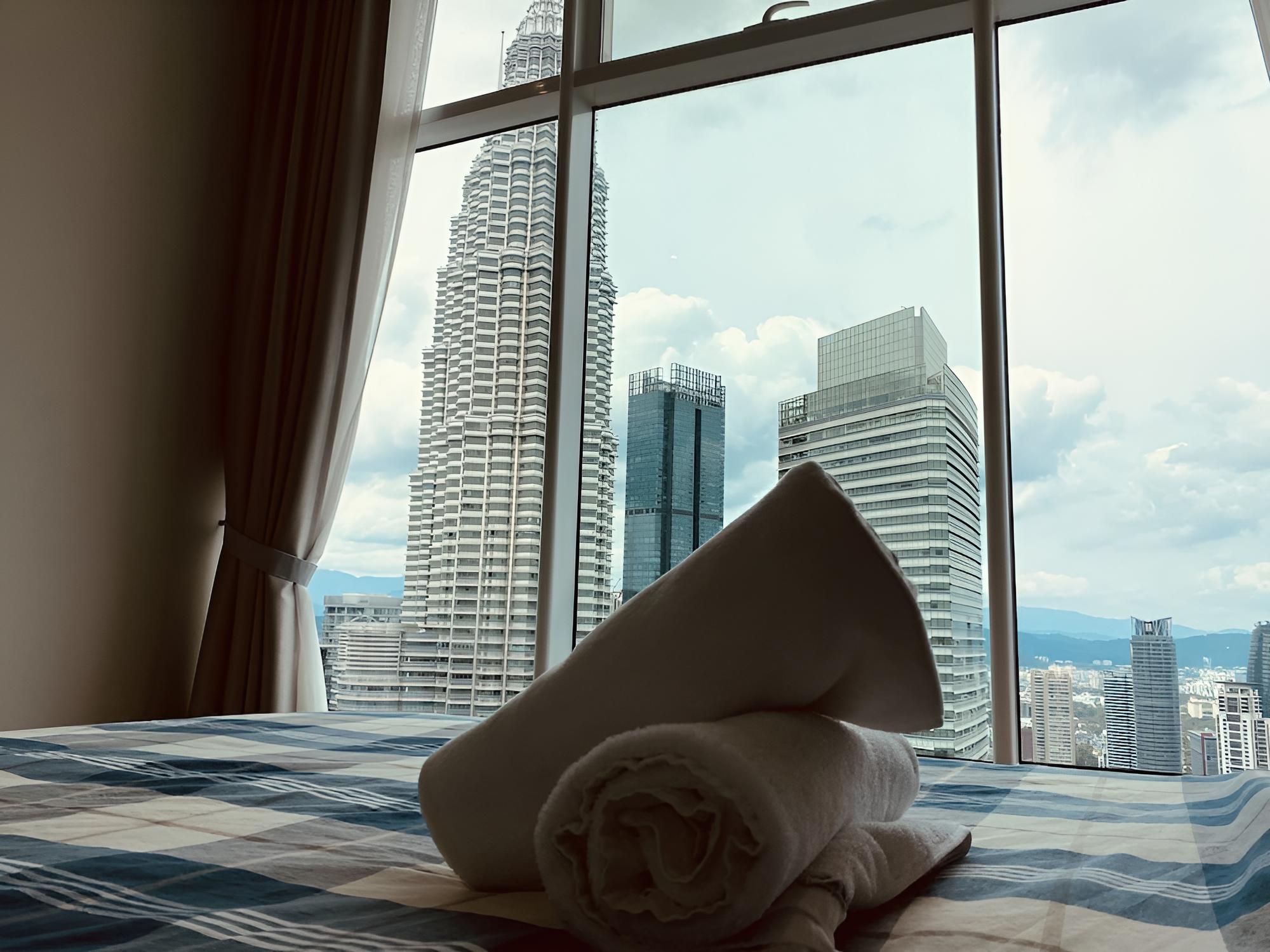 Sky Suites KLCC by Luna Suites
