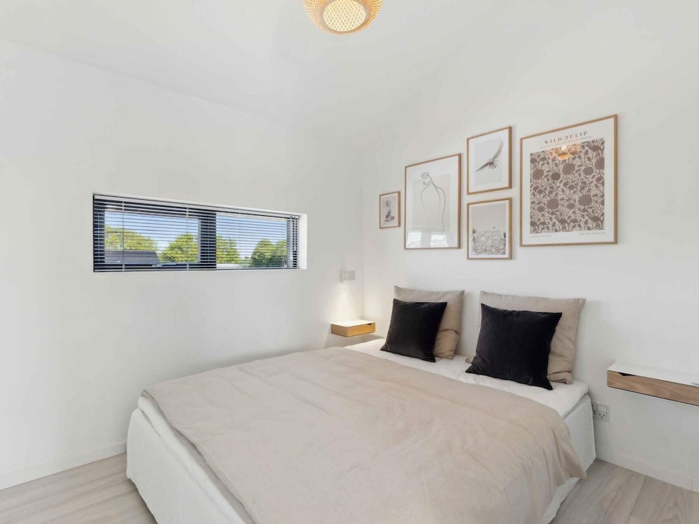 5 Star Holiday Home in Humble