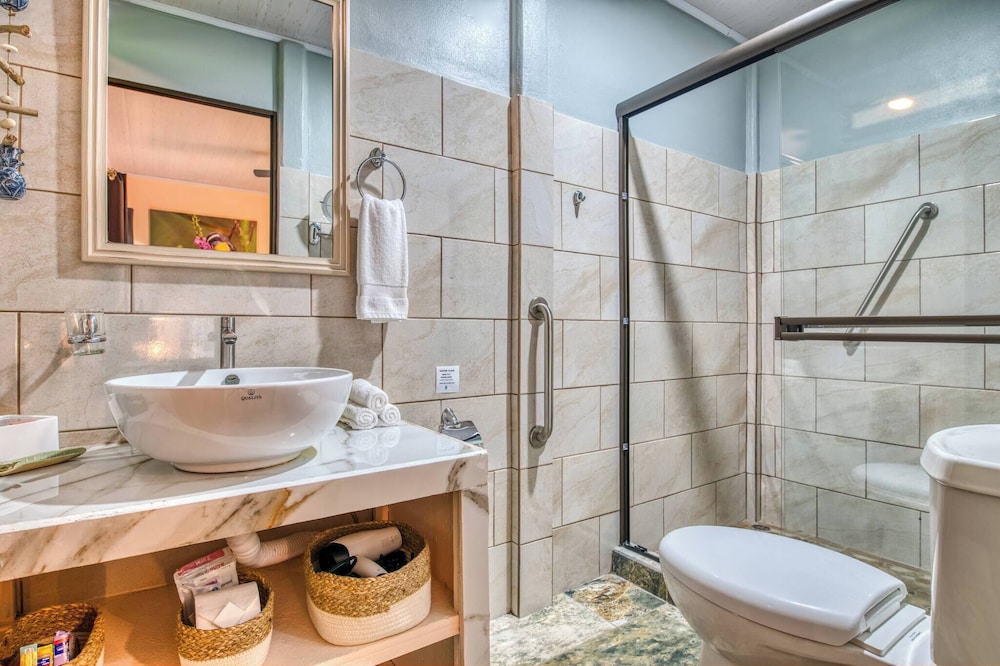 Family Home - Pura Vidaville