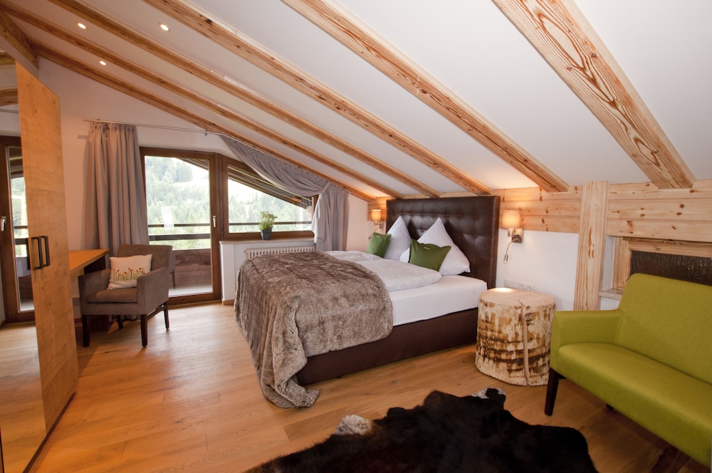 ALP-CHALET Ferienwohnungen Kleinwalsertal