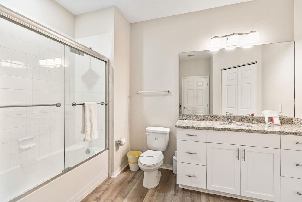 Luxury 4bdr House Gated Community Near Disney 181