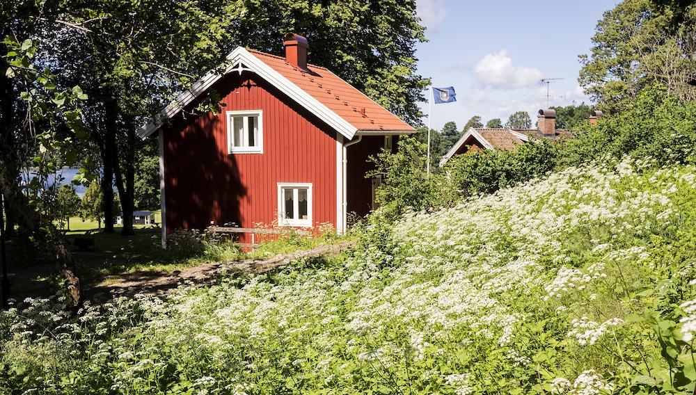 Anfasteröd Gårdsvik