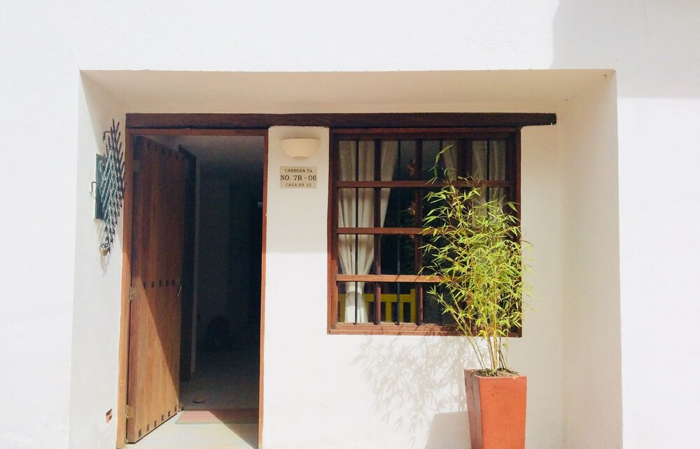 Macarena house