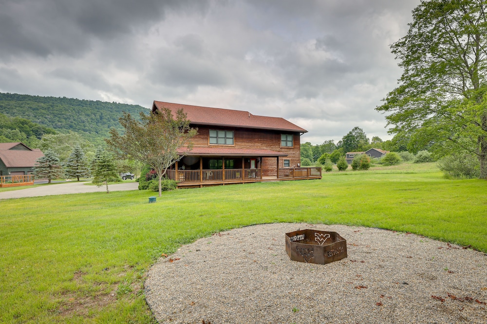 Slaty Fork Home ~ 6 Mi to Snowshoe Mountain Resort view 5
