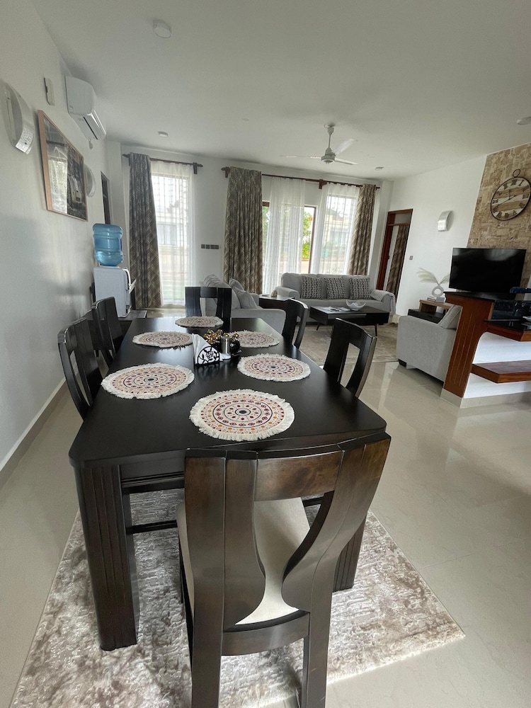 PV 23 at Pazuri Holidays