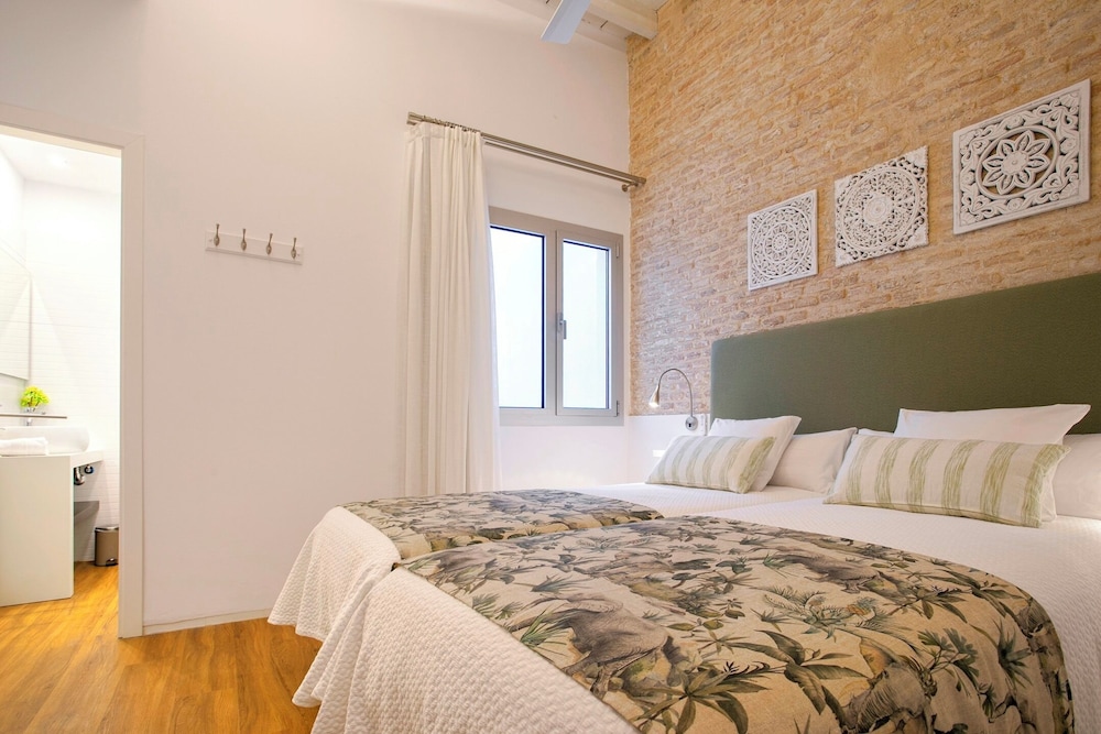 Duplex With Terrace in Sta Cruz. Santa Teresa Viii