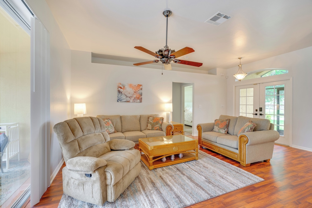 6 Mi to Coast: Cape Coral Family Home