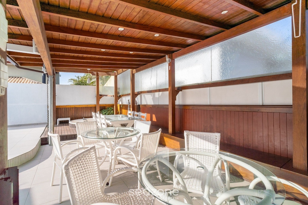 Duplex W/pool 800m From the Beach in Jurere Dme025