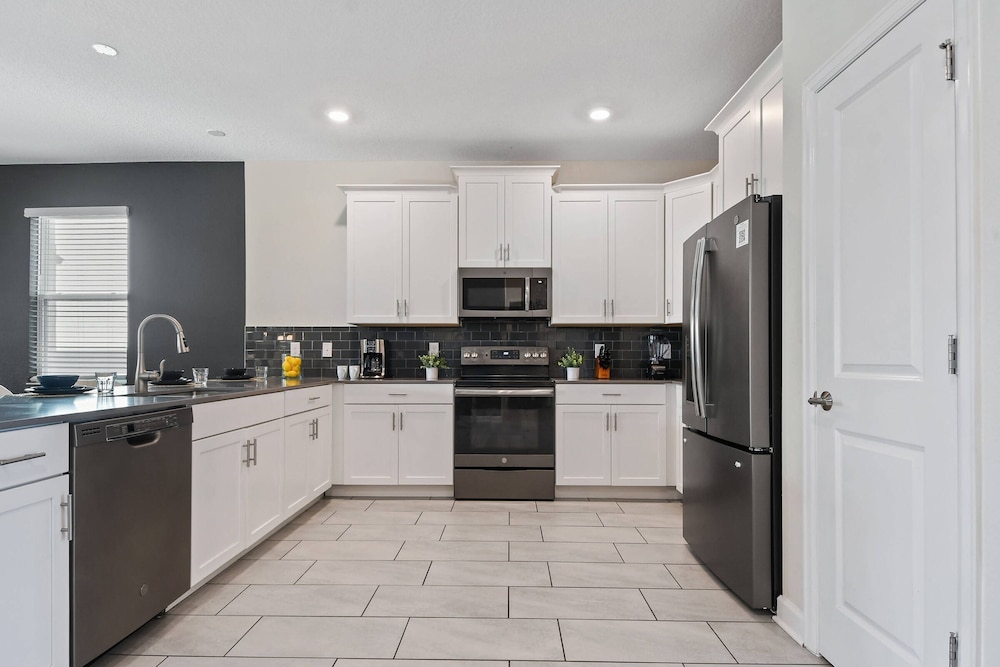 Lakeview 9bedroom Home Private Pool Game Theater