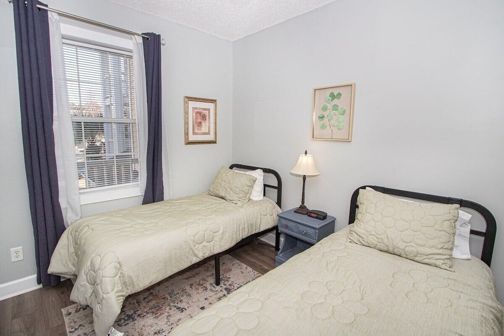 Magnolia Place 4709-203 2 Bedroom Condo
