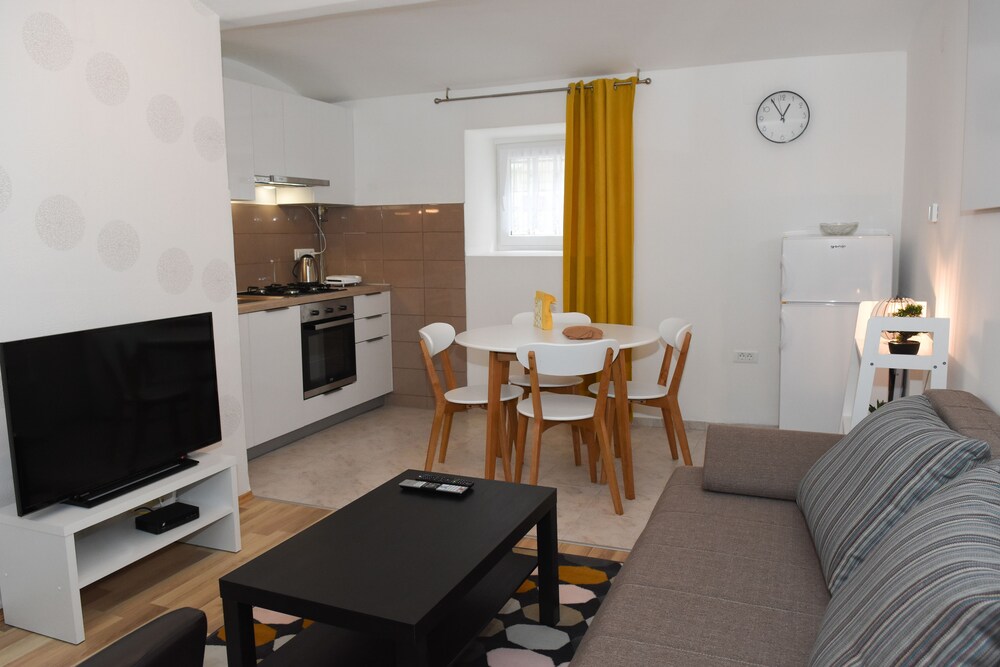 Happy place Zagreb Apartment view 3
