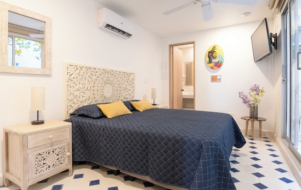 5ct-l 5 Bedroom House In Getsemani De Cartagena With Jacuzzi