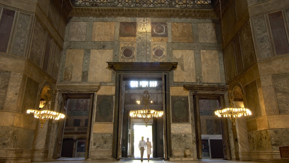 InterContinental Istanbul by IHG - Image 18