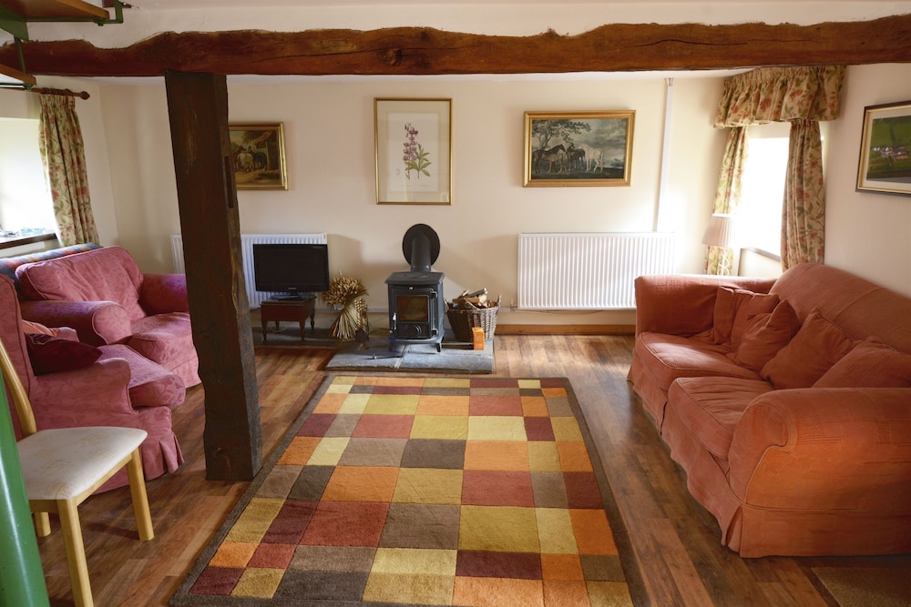 Gilfach Farm Holiday Accommodation