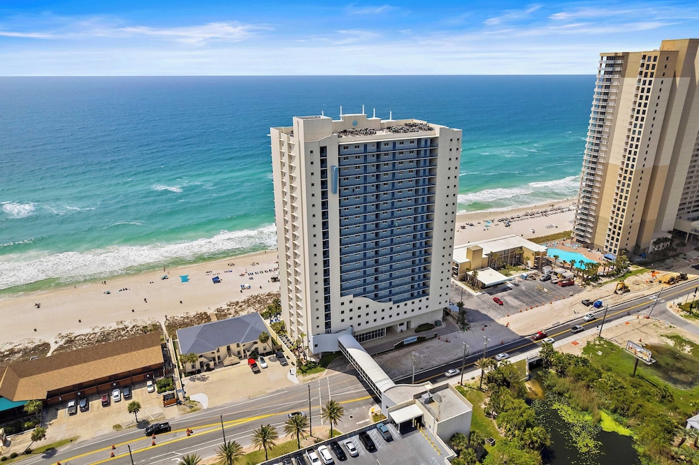 Beachfront Stay w/ Resort Amenities & Gulf Views Sterling Breezing #506
