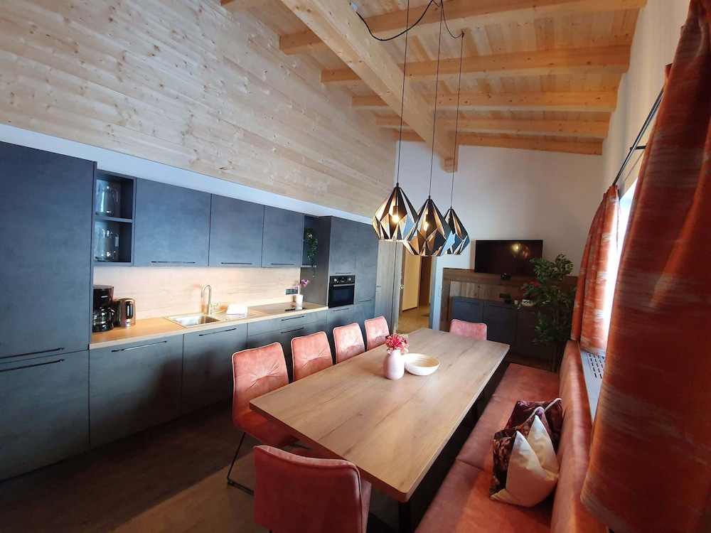 Apartment in Kaltenbach Near Ski Lift view 2