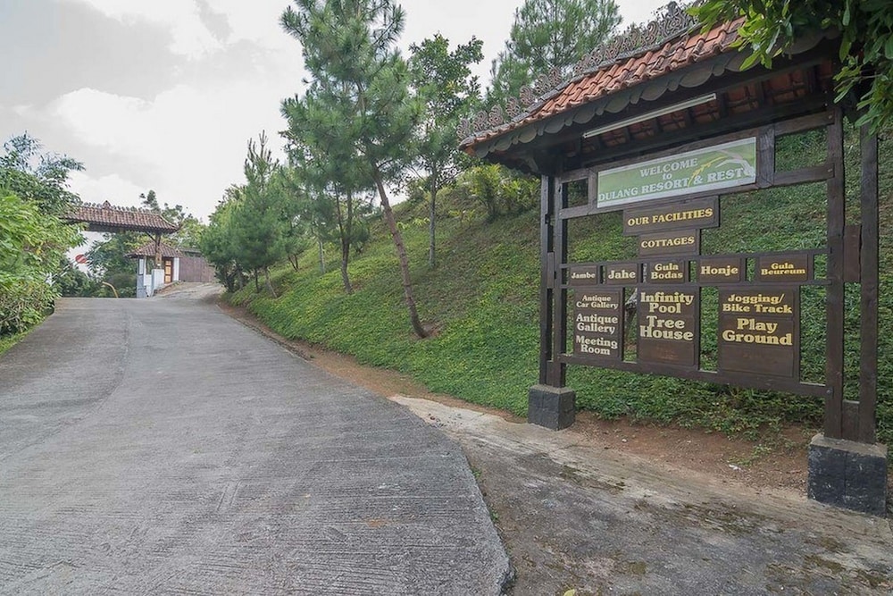 RedDoorz Resort @ Lembang 2 view 4