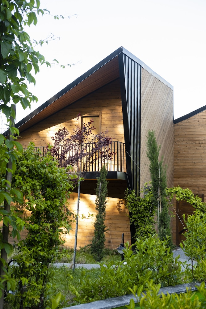 Backyard Sapanca - Property Image 9