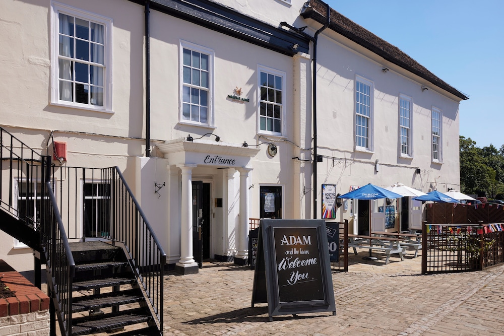 The Sun Hitchin by Greene King Inns