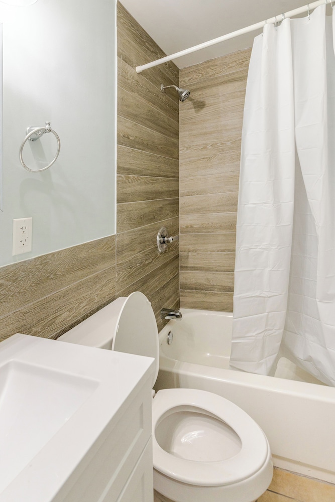 Cozy Stay near Fishtown & City Center