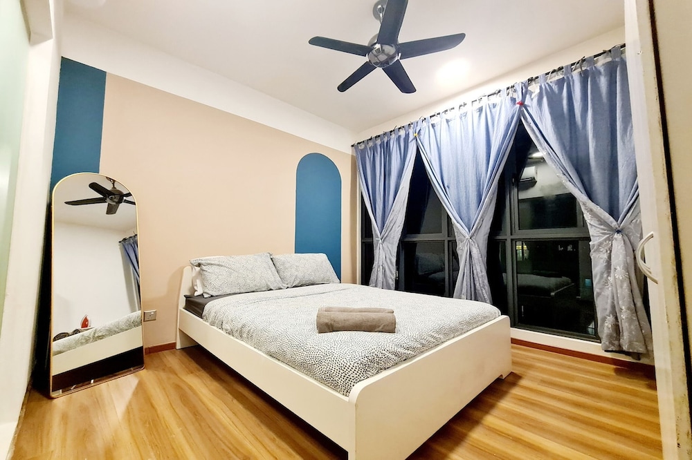Amerin Residence Mall Apartments