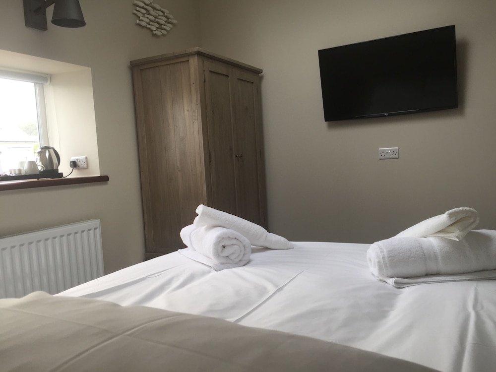 Bideford Vacations - The Waterfront Inn - Property Image 26