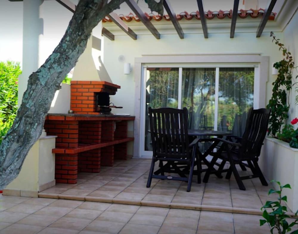 Wallis Villa