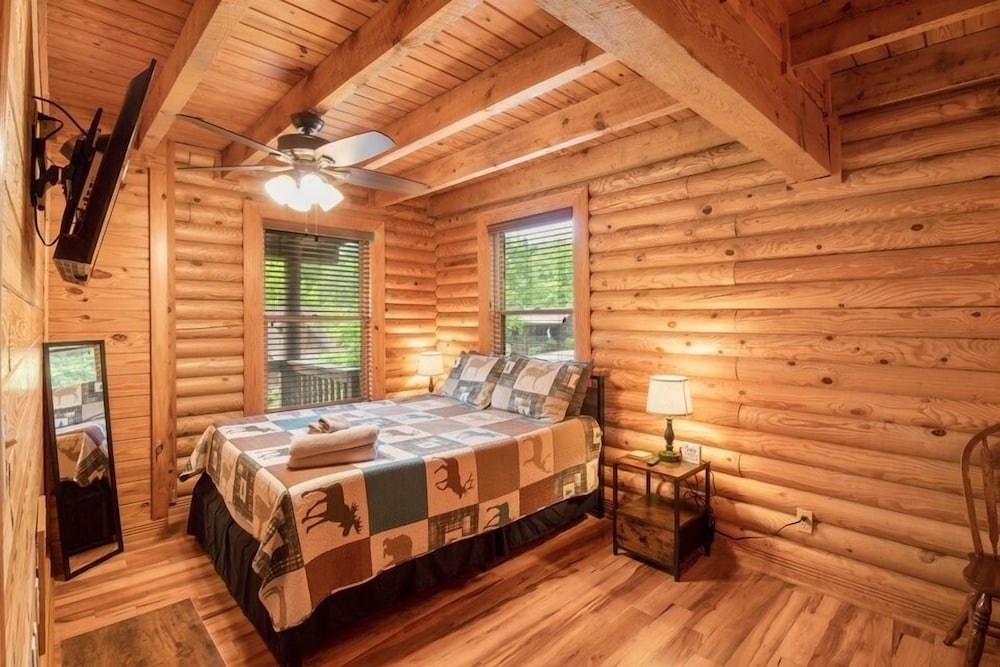 Er25 - Country Days 2 Bedroom Cabin