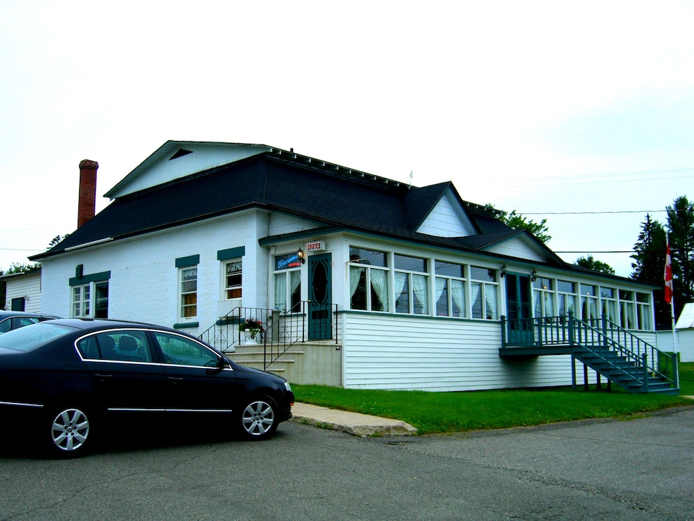 Woodstock Vacations - Stiles Motel - Property Image 10