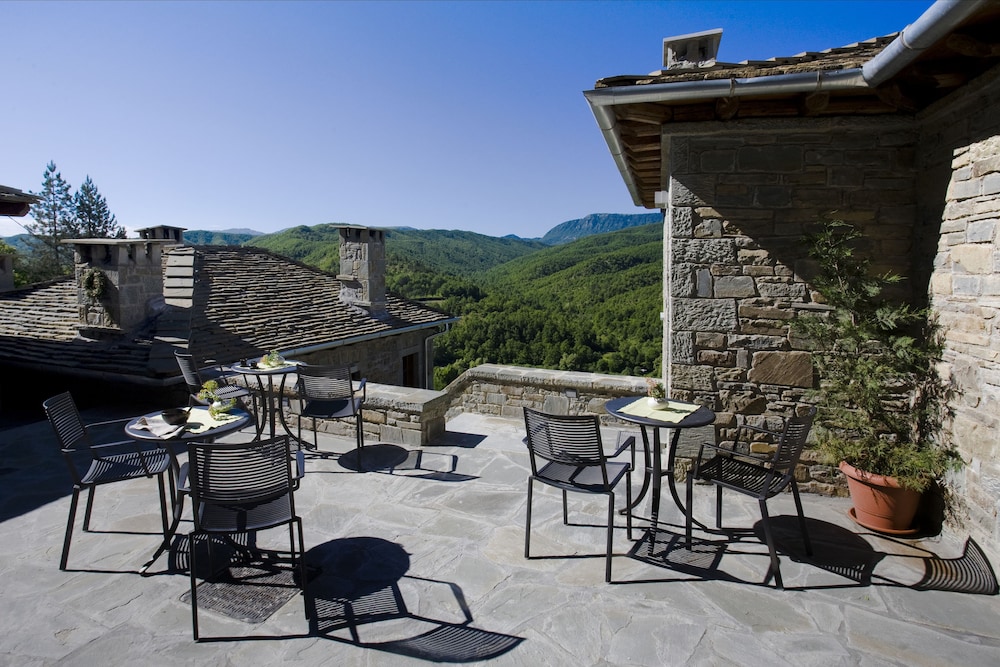 Kipi Suites