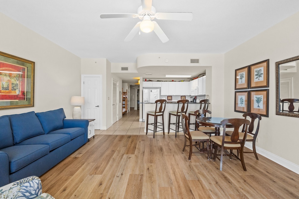 Calypso Beach Resort by Panhandle Getaways
